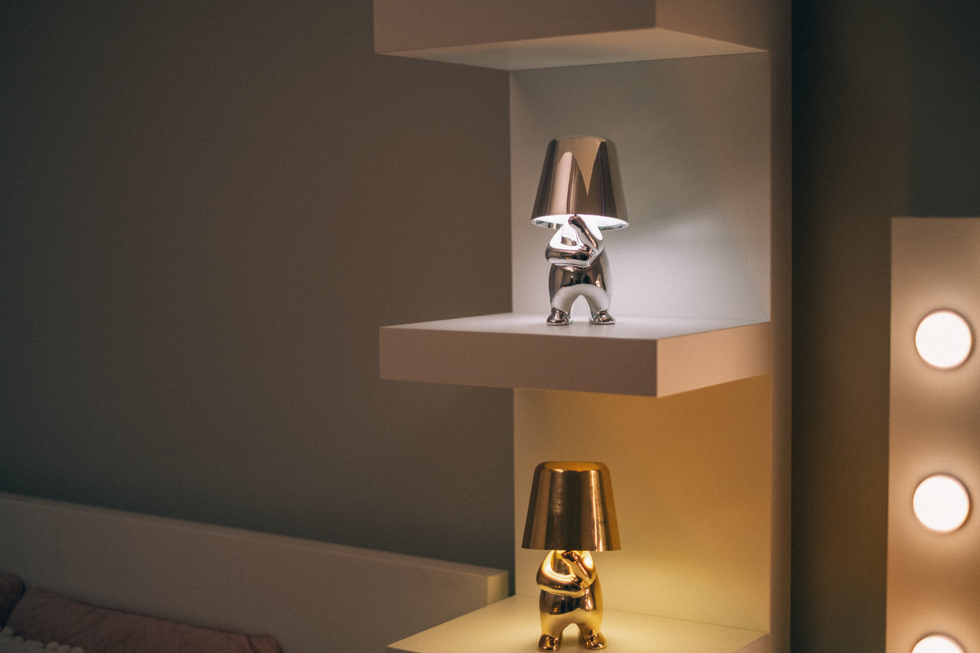 Moody Cub Glow Lamp – Limited Edition