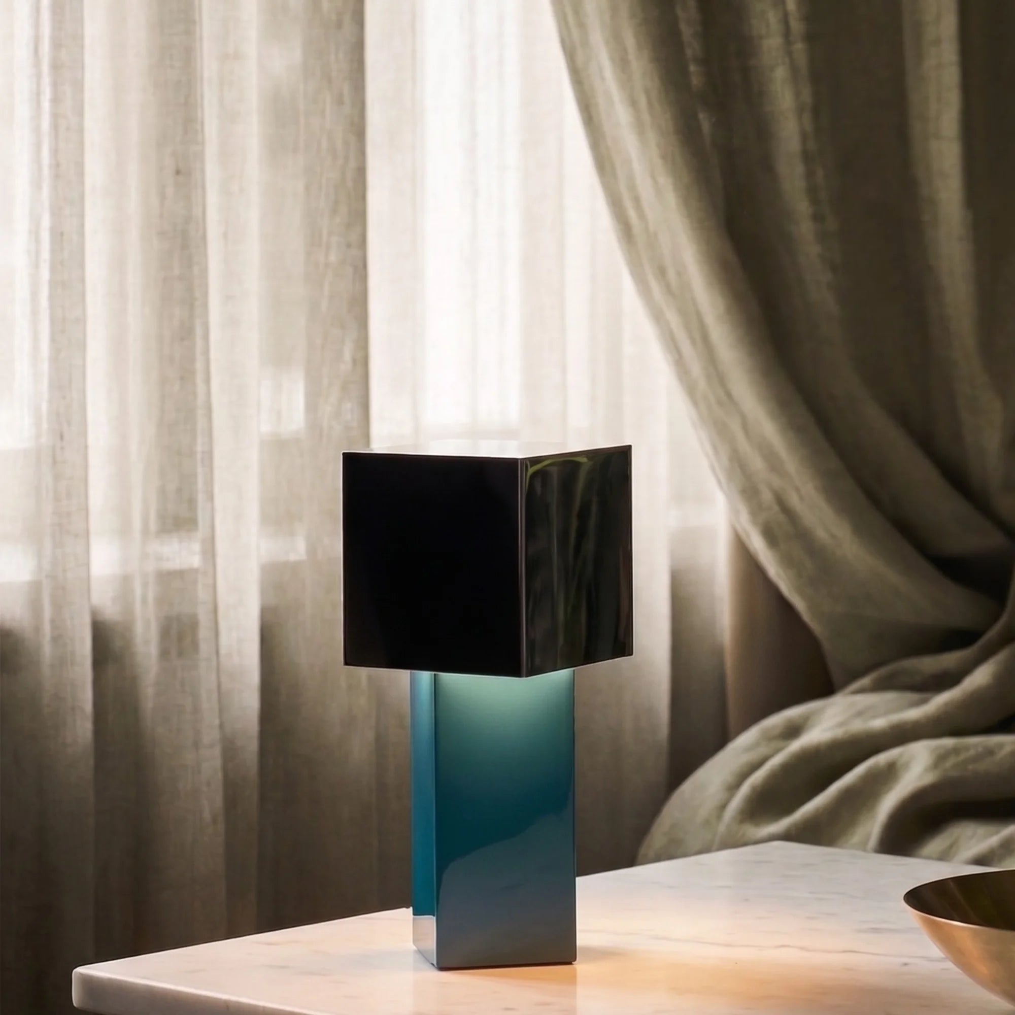PRE-ORDER | ORUM  Portable Lamp